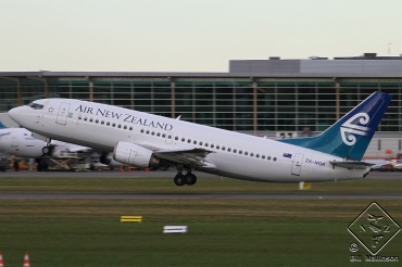 ZK-NGR (cn 27460) Boeing 737-33A