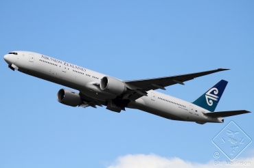 ZK-OKM (cn 38405) Boeing 777-319ER
