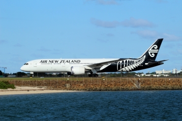 ZK-NZI (cn 37965) Boeing 787-9
