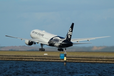 ZK-OKD (cn 29401) Boeing 777-219ER