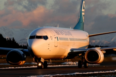 ZK-SJE (cn 27635) Boeing 737-3K2