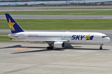JA767D (30847) 2003 Boeing 767-36N(ER)