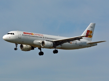 EC-KOH (2248) 2004 Airbus A320-214