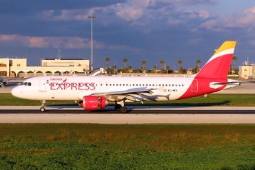 EC-MEG (1439) 2001 Airbus A320-214