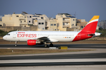 EC-MUF (3278) 2007 Airbus A320-214