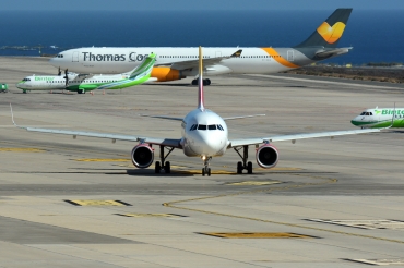 EC-LYE (5729) 2013 Airbus A320-216(WL)