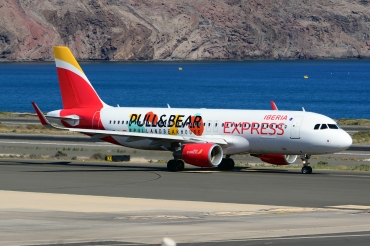 EC-LYE (5729) 2013 Airbus A320-216(WL)