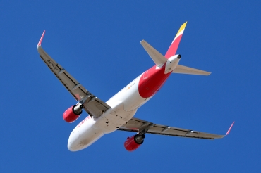 EC-LUS (5501) 2013 Airbus A320-216(WL)