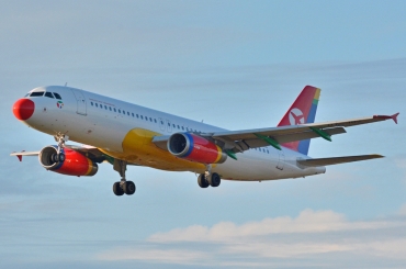 OY-JRZ (2102) 2003 Airbus A320-233