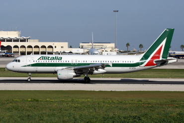 EI-DTG (3921) 2009 Airbus A320-216