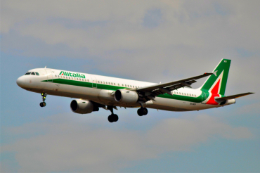 EI-IXH (940) 1999 Airbus A321-112