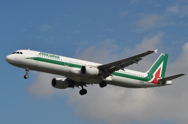 I-BIXO (cn 0495) Airbus A321-112