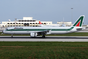 I-BIXP (583) 1996 Airbus A321-112