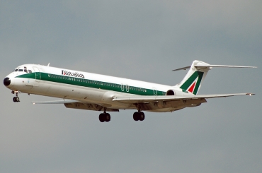 I-DACW (cn 53057) McDonnell Douglas MD-82