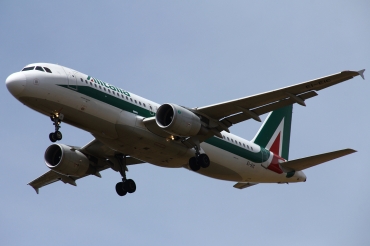 EI-EIC (4520) 2010 Airbus A320-216