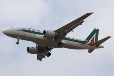 EI-DSB, (cn 2932), Airbus A320-216