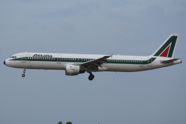 I-BIXL (513) 1995 Airbus A321-112