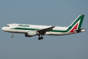 EI-DTG (3921) 2009 Airbus A320-216