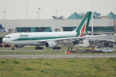 EI-EJP, (cn 1354), Airbus A330-202