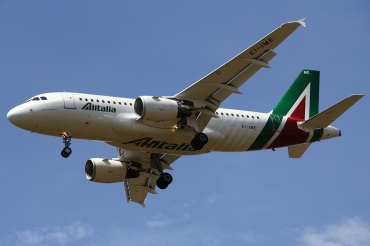 EI-IME (1740) 2002 Airbus A319-112