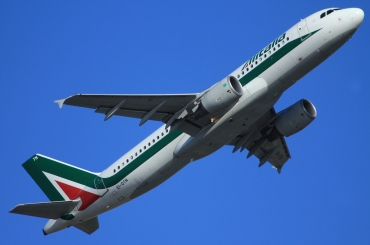 EI-DTN (4143) 2009 Airbus A320-216