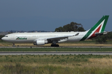 EI-EJJ (1225) 2011 Airbus A330-202