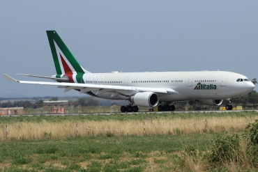 EI-DIP (339) 2000 Airbus A330-202