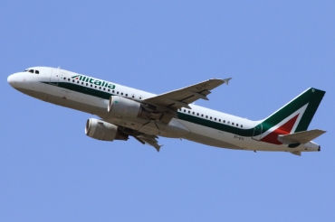 EI-DTI (3976) 2009 Airbus A320-216