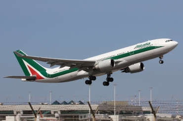 EI-DIP (339) 2000 Airbus A330-202
