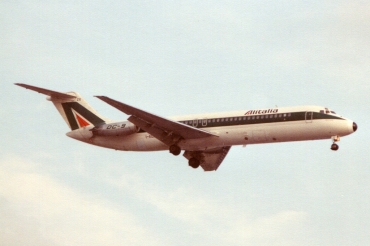 I-RIZX (cn 47237) McDonnell Douglas DC-9-32