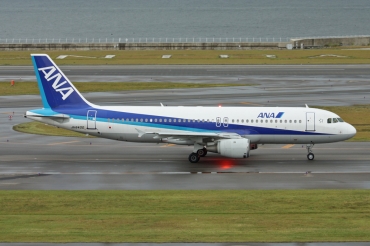 JA8400, (cn 554), Airbus A320-211