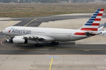 N283AY (cn 1076) Airbus A330-243