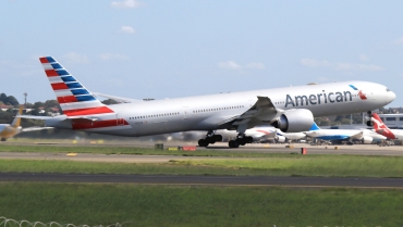 N717AN (cn 31543) Boeing 777-323ER