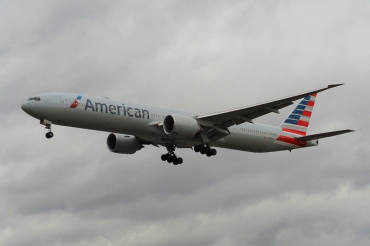 N720AN (cn 33522) Boeing 777-323ER