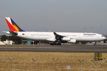 RP-C3435 (332) 1999 Airbus A340-313