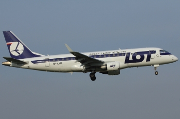 SP-LIM (17000311) Embraer 170-200LR