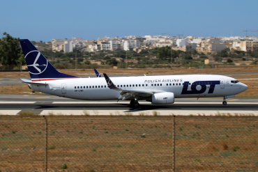 SP-LWB (32800) 2005 Boeing 737-89P(WL)