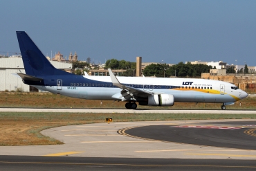 SP-LWG (36827) 2011 Boeing 737-86NWL