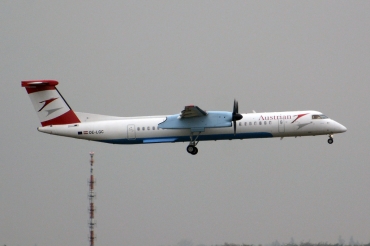 OE-LGC (cn 4026) Dash 8-Q402
