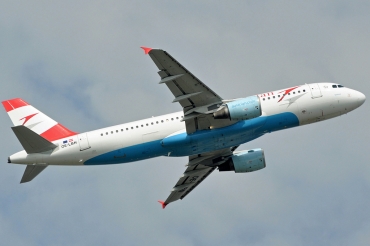 OE-LBN (768) 1997 Airbus A320-214