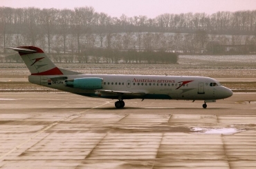 OE-LFH (cn 11554) Fokker 70