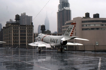 133566 / AF-105 McDonnell F-3C Demon