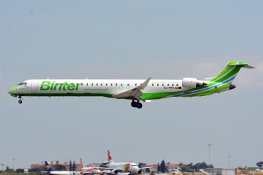 EC-MPA (cn 19054) Bombardier CRJ-1000