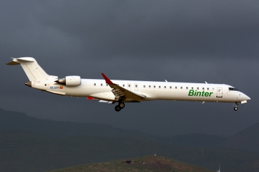 EC-JZV (cn 15117) Bombardier CRJ900ER