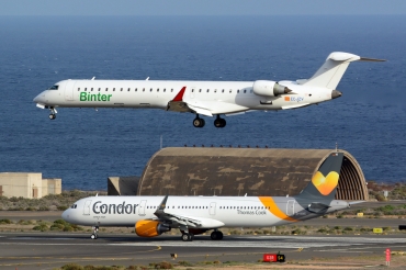 EC-JZV (cn 15117) Bombardier CRJ900ER