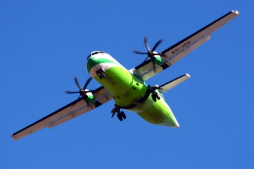 EC-IZO ( 711 ) 2004 ATR-72-500