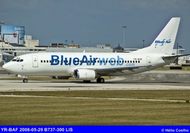 YR-BAF (24453) 1989 Boeing 737-322