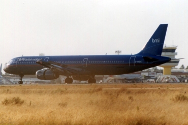 G-MIDE (864) 1998 Airbus A321-231