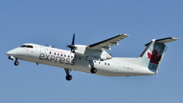 C-GKTA (124) 1989 Bombardier Dash 8-301