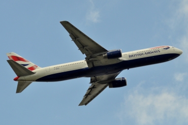 G-BNWZ (25733) 1997 Boeing 767-336ER